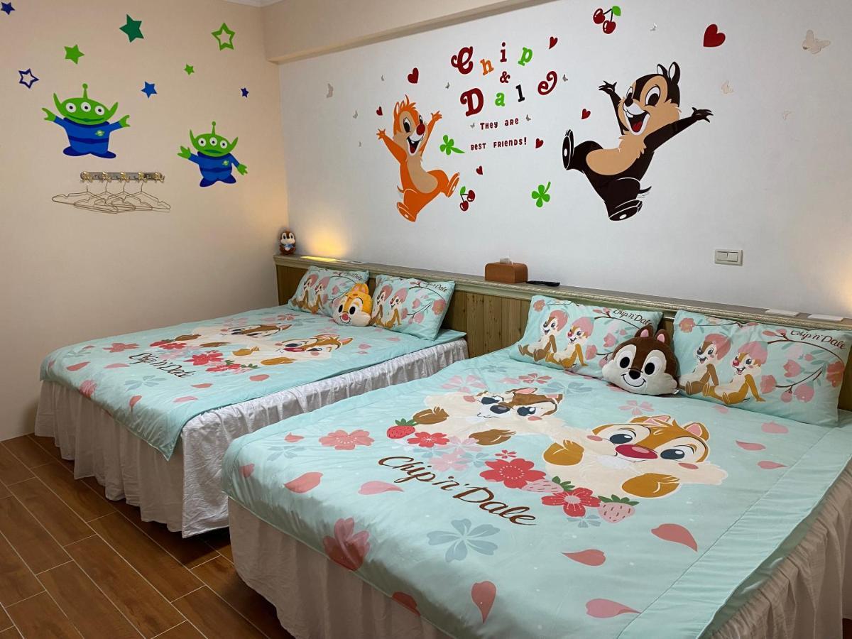 Holby No.8 Elevator Homestay Taitung Ruang foto