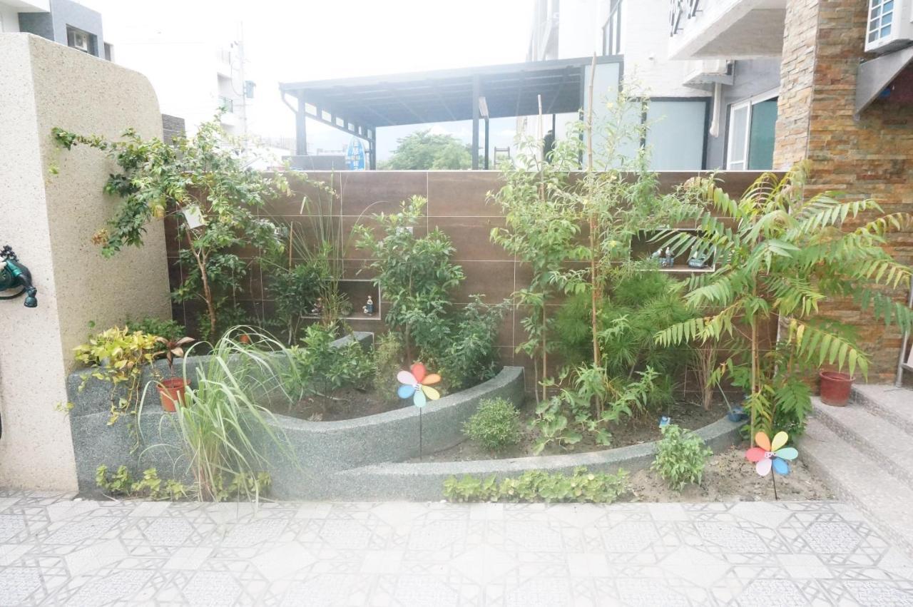 Holby No.8 Elevator Homestay Taitung Bagian luar foto